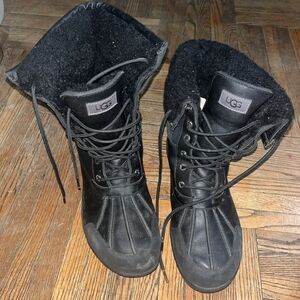 Ugg Adirondack boots